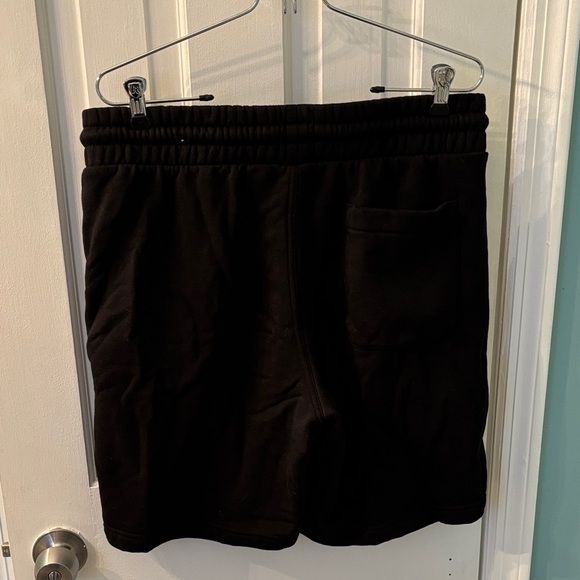H&M Classic Black Athletic Shorts - Picture 3 of 5